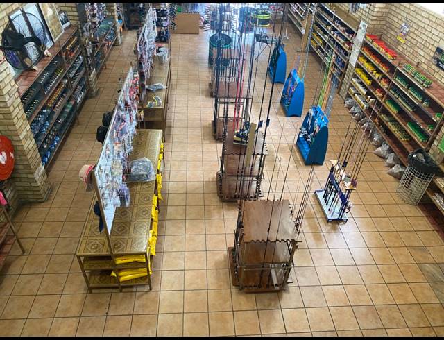 300.80M² BUSINESS CENTRE FOR SALE IN RUSTENBURG CENTRAL